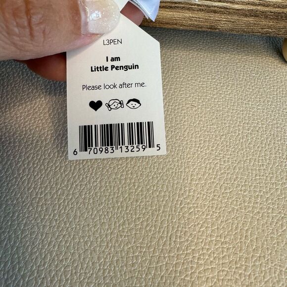 Jellycat Little Penguin FAST SHIP NEW - Picture 9 of 10